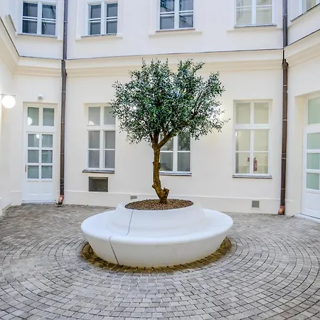 Laurinska 1 Apartment Bratislava