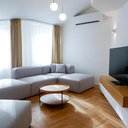 Laurinska 1 Apartman Pozsony