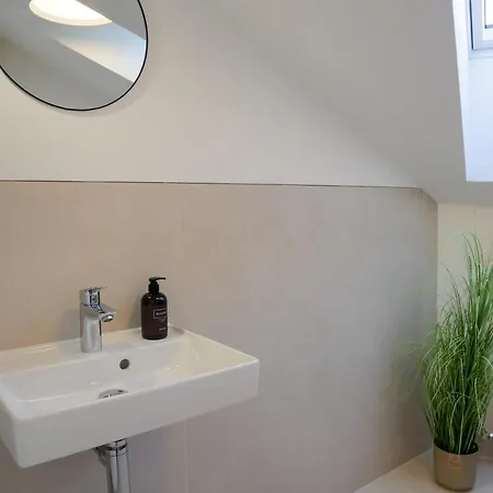 Laurinska 1 Lägenhet