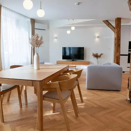 Laurinska 1 Apartmán Bratislava