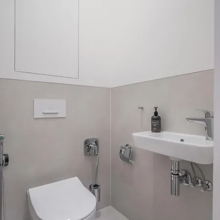 Laurinska 1 アパート *