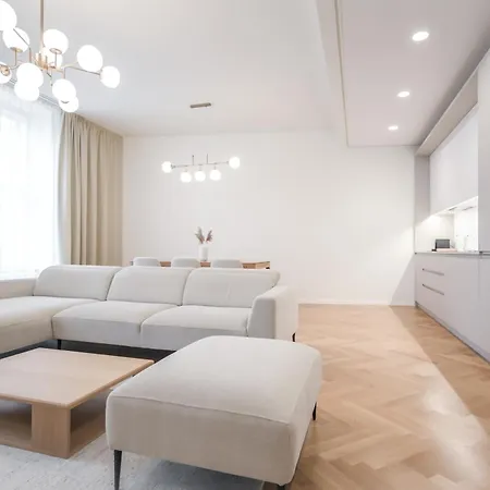 Apartmán Laurinska 1 Bratislava