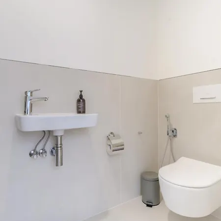 Laurinska 1 Lägenhet