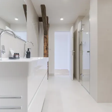 Lägenhet Laurinska 1