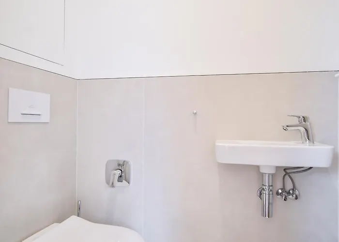 Laurinska 1 * Bratislava