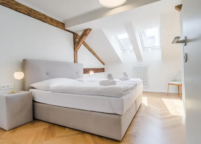 Apartmán Laurinska 1