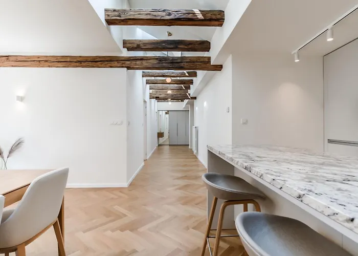 Laurinska 1 Apartament