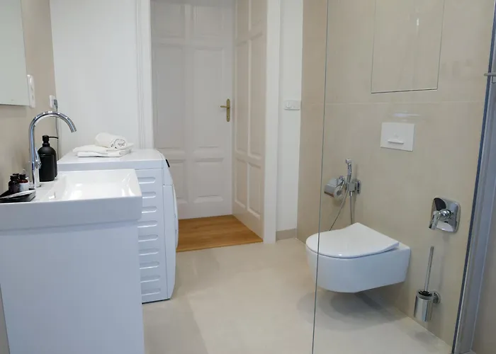 Laurinska 1 Apartament Bratislava