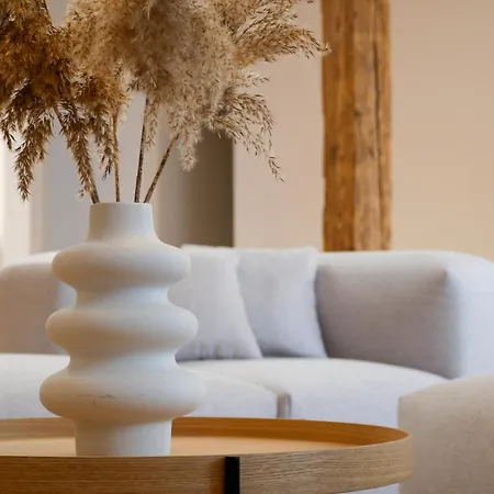 Apartmán Laurinska 1